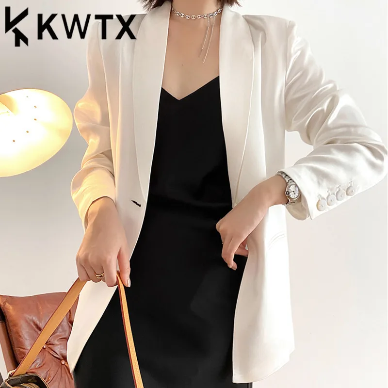 KWTX Women's Satin Blazer Lapel Collar Pocket Casual Minimalist Vintage Design Premium Luxury Elegant Spring Summer 2025 Fashion
KWTX Women's Satin Blazer Lapel Collar Pocket Casual Minimalist Vintage Design Premium Luxury Elegant Spring Summer 2025 Fashion
