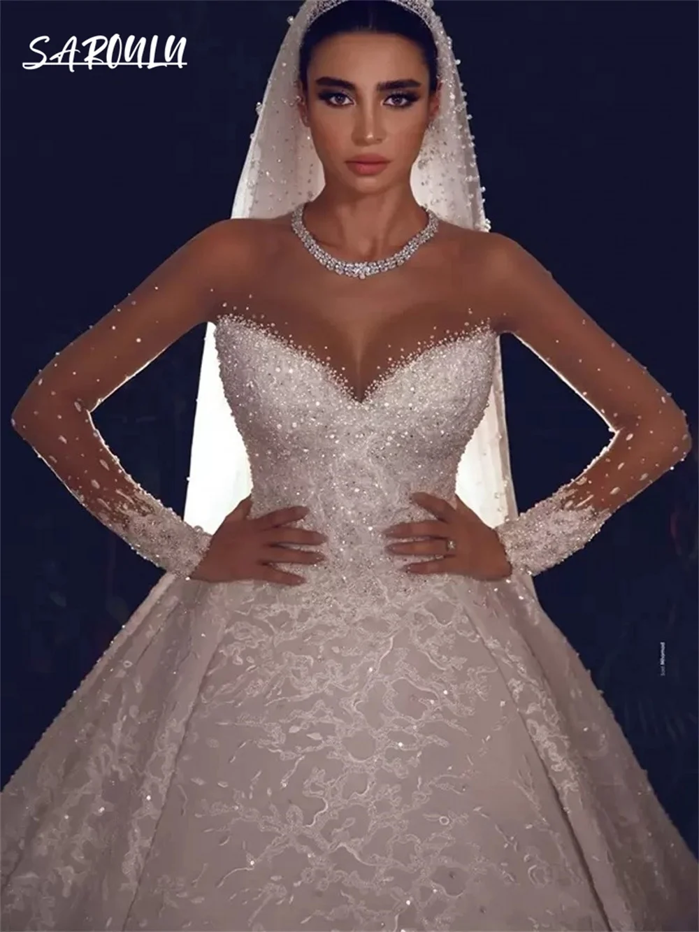 Luxury Beadings Appliques Wedding Dress Romantic O-neck Floor-length Bridal Gown Royal Vestidos De Novia
Luxury Beadings Appliques Wedding Dress Romantic O-neck Floor-length Bridal Gown Royal Vestidos De Novia