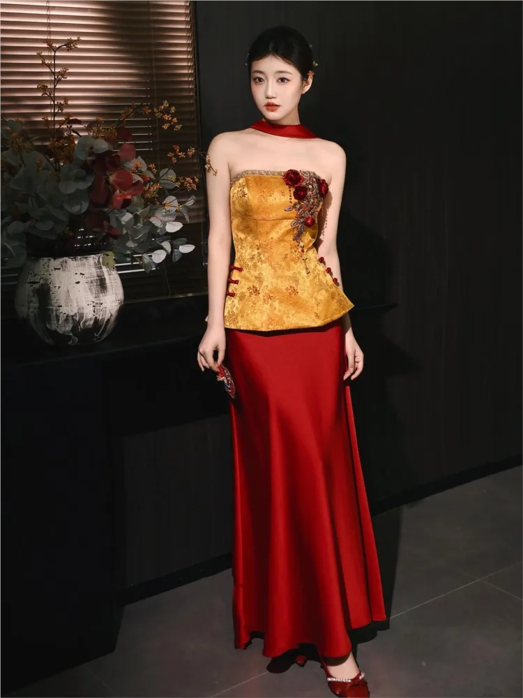 The new Chinese-style morning gown for women to toast bride's engagement and wedding dress light luxury niche return home
The new Chinese-style morning gown for women to toast bride's engagement and wedding dress light luxury niche return home