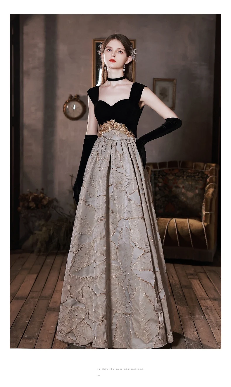Black Velvet Evening Dress Backless Sweetheart Sleeveless Applique A-Line Elegant Lace Up Robes De Soirée Party Formal Prom Gown
Black Velvet Evening Dress Backless Sweetheart Sleeveless Applique A-Line Elegant Lace Up Robes De Soirée Party Formal Prom Gown
