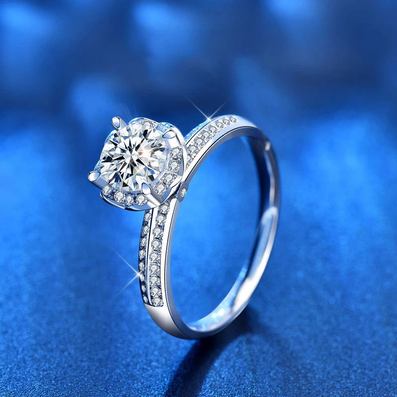 Vintage Moissanite Rings 925 Sterling Silver 6 Claws Cubic Zirconia Heart Crown Rings For Women Anniversary Fine Jewelry Gifts
Vintage Moissanite Rings 925 Sterling Silver 6 Claws Cubic Zirconia Heart Crown Rings For Women Anniversary Fine Jewelry Gifts