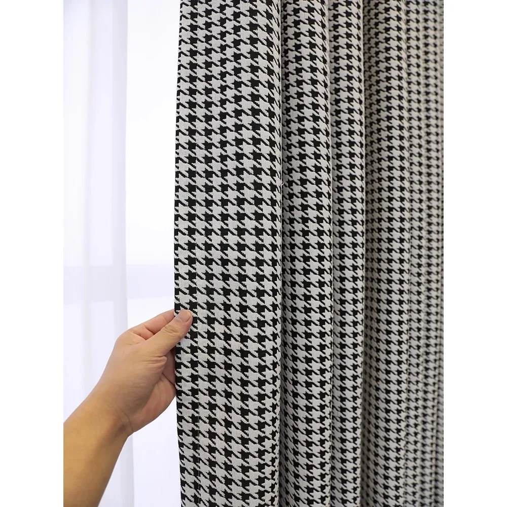 Черно-белые сетчатые солнцезащитные тканевые шторы для гостиной, столовой, спальни
Черно-белые сетчатые солнцезащитные тканевые шторы для гостиной, столовой, спальни