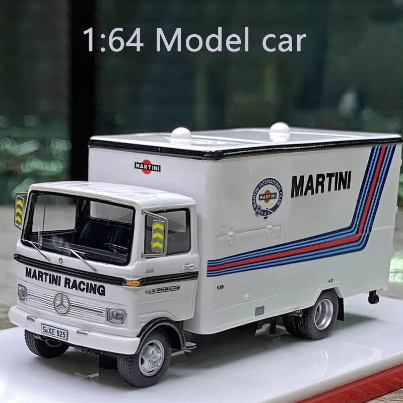 1/64 Model Car Benz LP608 Transporter Van Container Truck Resin Car Model Vehicles Toys Collection Decoration
1/64 Model Car Benz LP608 Transporter Van Container Truck Resin Car Model Vehicles Toys Collection Decoration