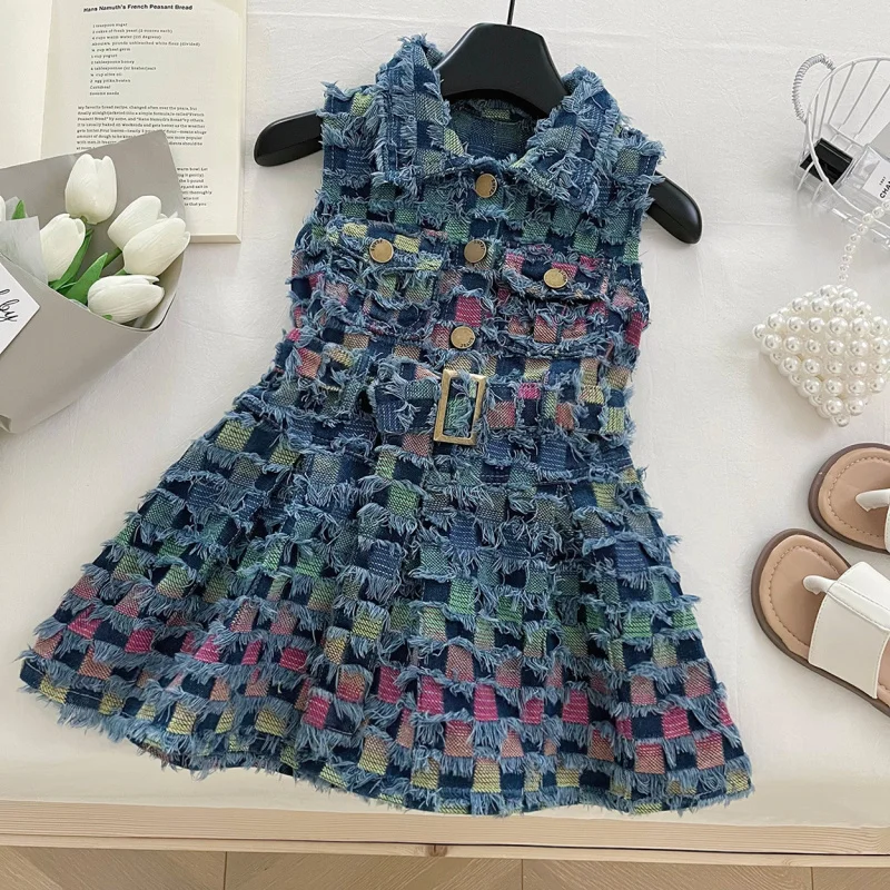 Summer new stylish and fashionable colorful plaid denim sleeveless dress for girls
Summer new stylish and fashionable colorful plaid denim sleeveless dress for girls