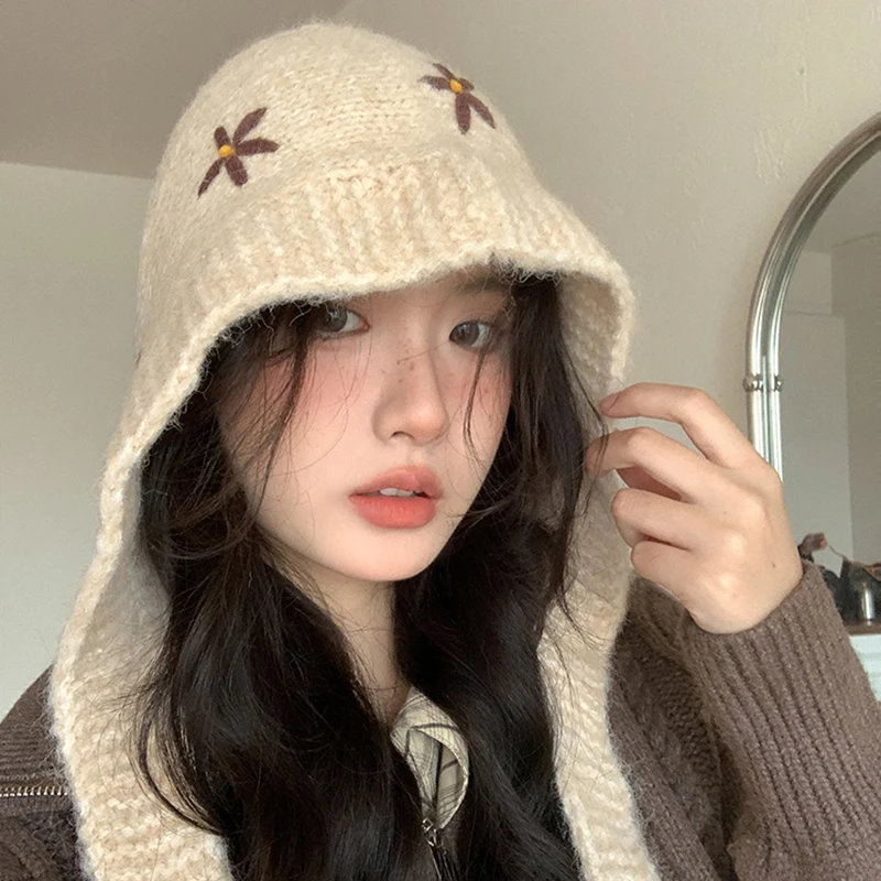 Женская теплая ветрозащитная шапка для защиты ушей, шарф с маленьким цветком, повседневная вязаная шапка
Женская теплая ветрозащитная шапка для защиты ушей, шарф с маленьким цветком, повседневная вязаная шапка