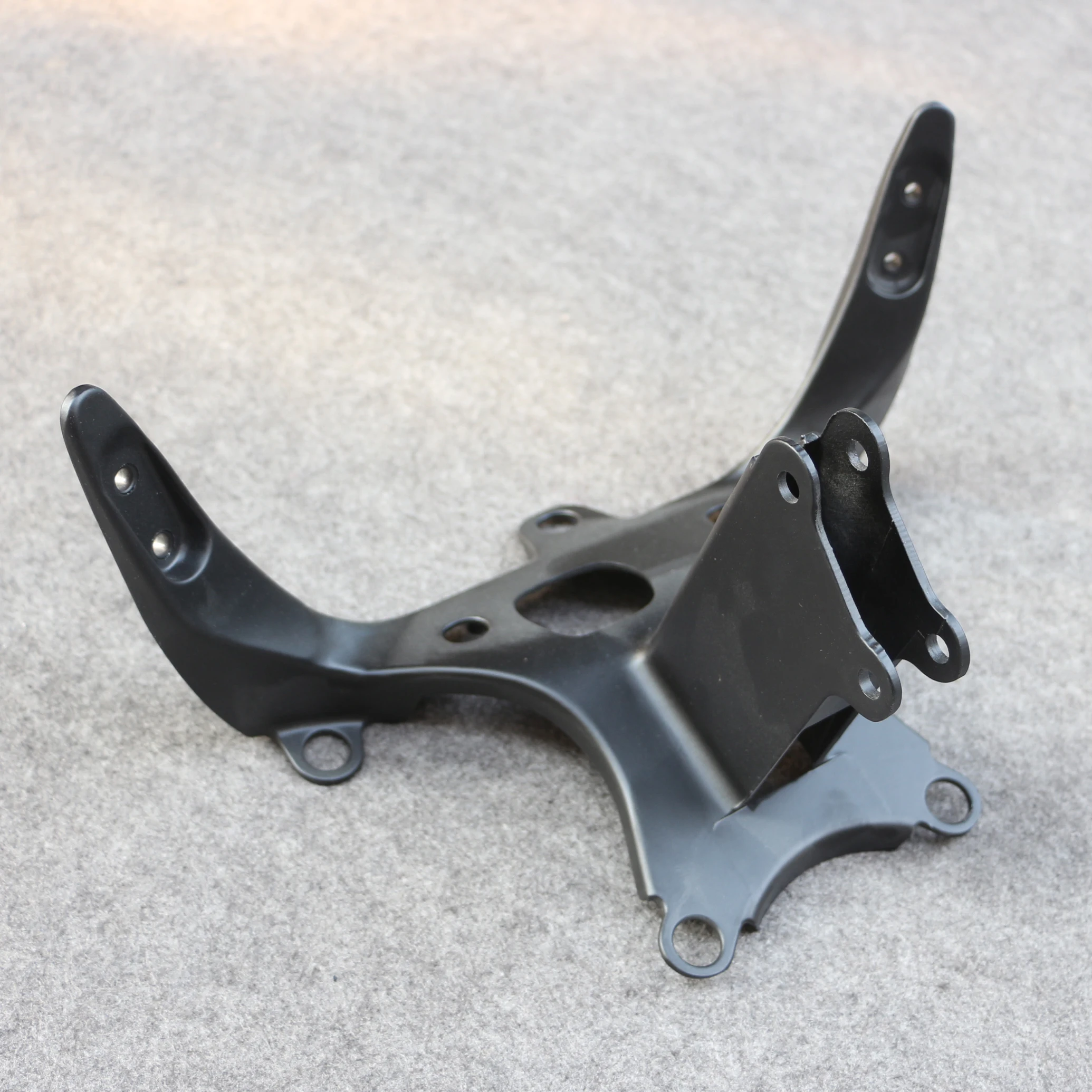 Мотоцикл подходит для YZF-R1 YZF R1 FZF1000R 1998-1999, верхний обтекатель, кронштейн капота фары 
Мотоцикл подходит для YZF-R1 YZF R1 FZF1000R 1998-1999, верхний обтекатель, кронштейн капота фары