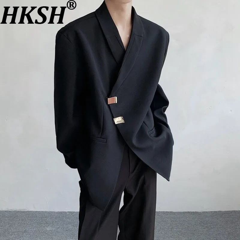HKSH Spring Autumn New Women's Blazer Notched Collar Metal Buckle Pockets Long Sleeve Elegant Fashion Office Lady Jacket HK15134
HKSH Spring Autumn New Women's Blazer Notched Collar Metal Buckle Pockets Long Sleeve Elegant Fashion Office Lady Jacket HK15134