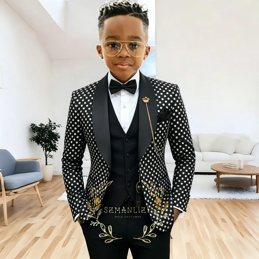 Luxury Black Dots Boy Suit Attire Wedding Tuxedo for Kids Wear Party Prom Slim Fit One Button Child Suits Custom 2-piece Set
Luxury Black Dots Boy Suit Attire Wedding Tuxedo for Kids Wear Party Prom Slim Fit One Button Child Suits Custom 2-piece Set