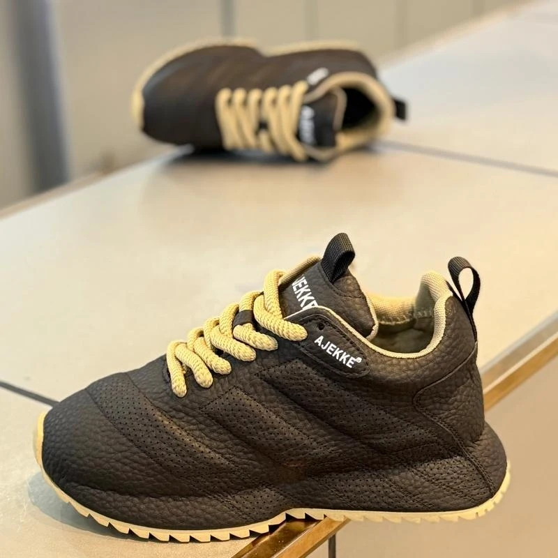 Training Lightweight Cushion Jogging Shoes Men Women Breathable Outdoor Gym Daily Walking Sneakers
Training Lightweight Cushion Jogging Shoes Men Women Breathable Outdoor Gym Daily Walking Sneakers
