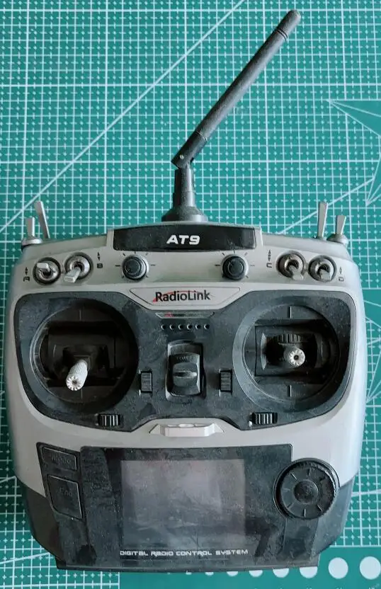 Radiolink AT9 2.4G 2.4GHZ 9CH Radio controller System Transmitter TX for RC airplane fixwing Drone boat car hobby
Radiolink AT9 2.4G 2.4GHZ 9CH Radio controller System Transmitter TX for RC airplane fixwing Drone boat car hobby