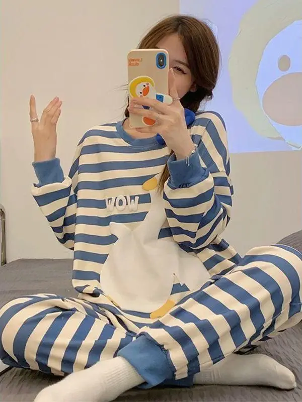 plus Size 300 Pounds Cartoon Striped Long Sleeve Sleepwear Pants Set Women's Casual Home Clothes Spring Autumn Seasonal
plus Size 300 Pounds Cartoon Striped Long Sleeve Sleepwear Pants Set Women's Casual Home Clothes Spring Autumn Seasonal