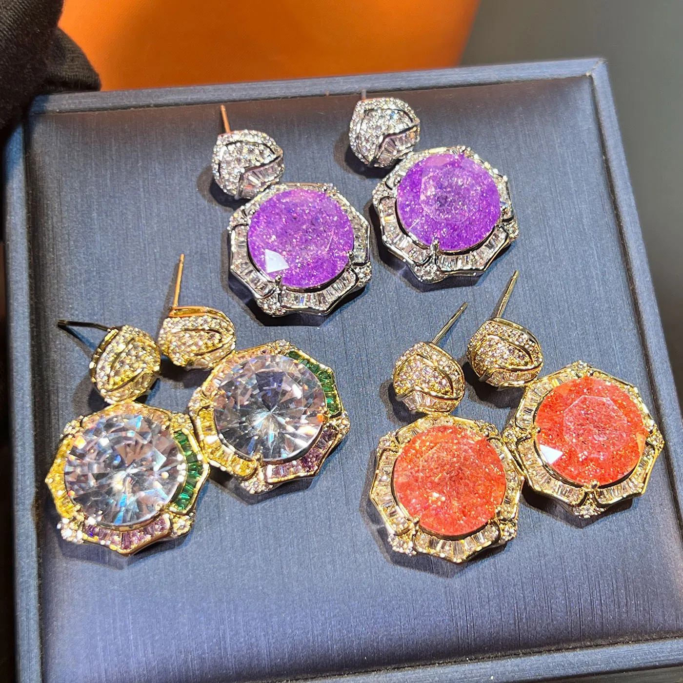 Multi Color Cubic Zirconia Drop Earrings for Women for Wedding Party Anniversary Gift Fushia Orange Clear Dangle Earrings
Multi Color Cubic Zirconia Drop Earrings for Women for Wedding Party Anniversary Gift Fushia Orange Clear Dangle Earrings