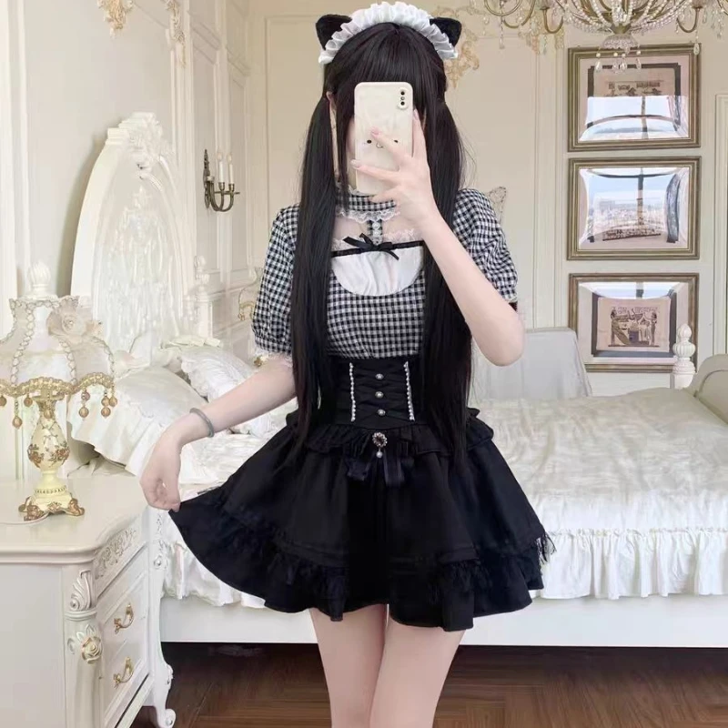 Japanese Gothic Y2k Lolita Style Skirt Set Women Sweet Cute Bow Puff Sleeves Plaid Top High Waist Bandage Mini Skirt Kawaii Suit
Japanese Gothic Y2k Lolita Style Skirt Set Women Sweet Cute Bow Puff Sleeves Plaid Top High Waist Bandage Mini Skirt Kawaii Suit