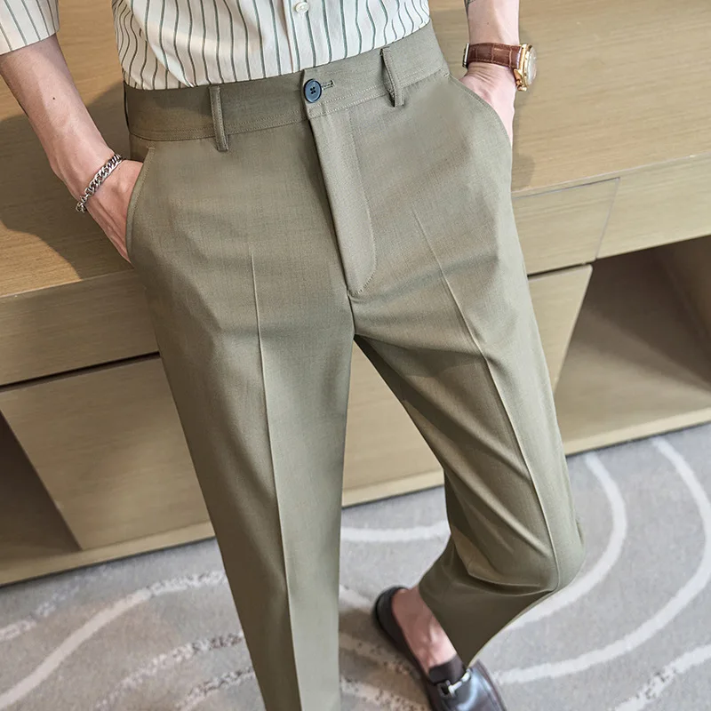 Spring and summer new men's slim fit trousers with light luxury and icy texture, solid color and small straight tube fabric
Spring and summer new men's slim fit trousers with light luxury and icy texture, solid color and small straight tube fabric