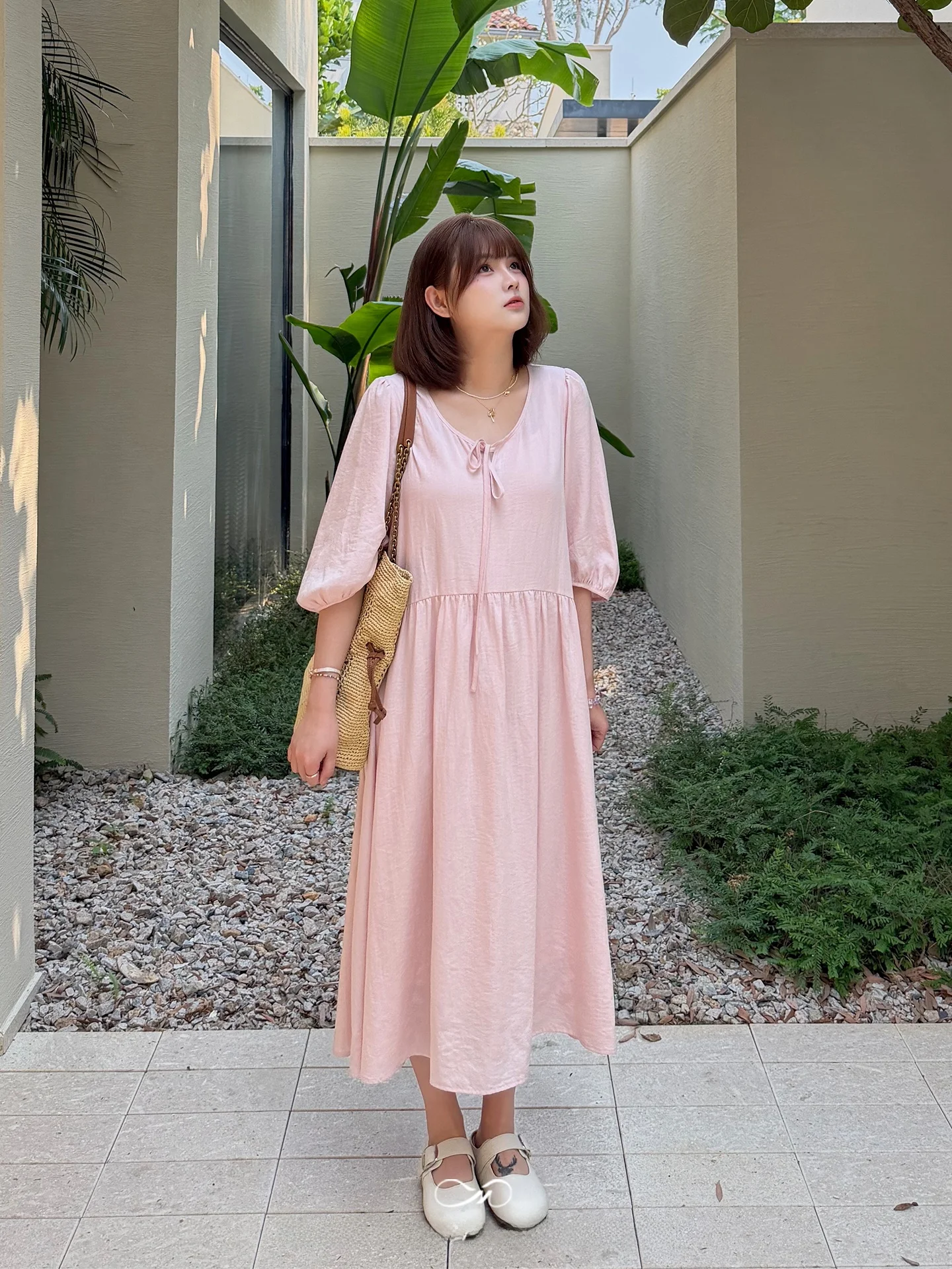 Mascotte plus Size Women's Dress Peach Pink round Neck Ribbon Tie Summer Loose Slimming Midi Dress Casual Style Lantern Sleeve
Mascotte plus Size Women's Dress Peach Pink round Neck Ribbon Tie Summer Loose Slimming Midi Dress Casual Style Lantern Sleeve