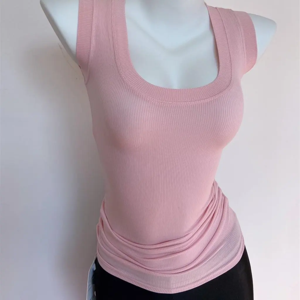 Korean Style Summer Big U-Neck Camisole Creamy White Slim Fit Base Top Women's Sexy Chest Covering Outer Wear
Korean Style Summer Big U-Neck Camisole Creamy White Slim Fit Base Top Women's Sexy Chest Covering Outer Wear