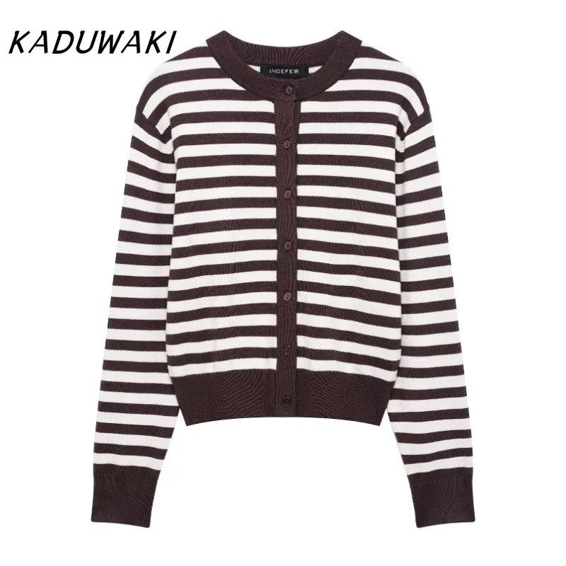 KADUWAKI Spring Women's Fashion Casual Style Striped Knitted Round Neck Long Sleeve Sweaters Loose Coat Female Clothing Y2k Top
KADUWAKI Spring Women's Fashion Casual Style Striped Knitted Round Neck Long Sleeve Sweaters Loose Coat Female Clothing Y2k Top