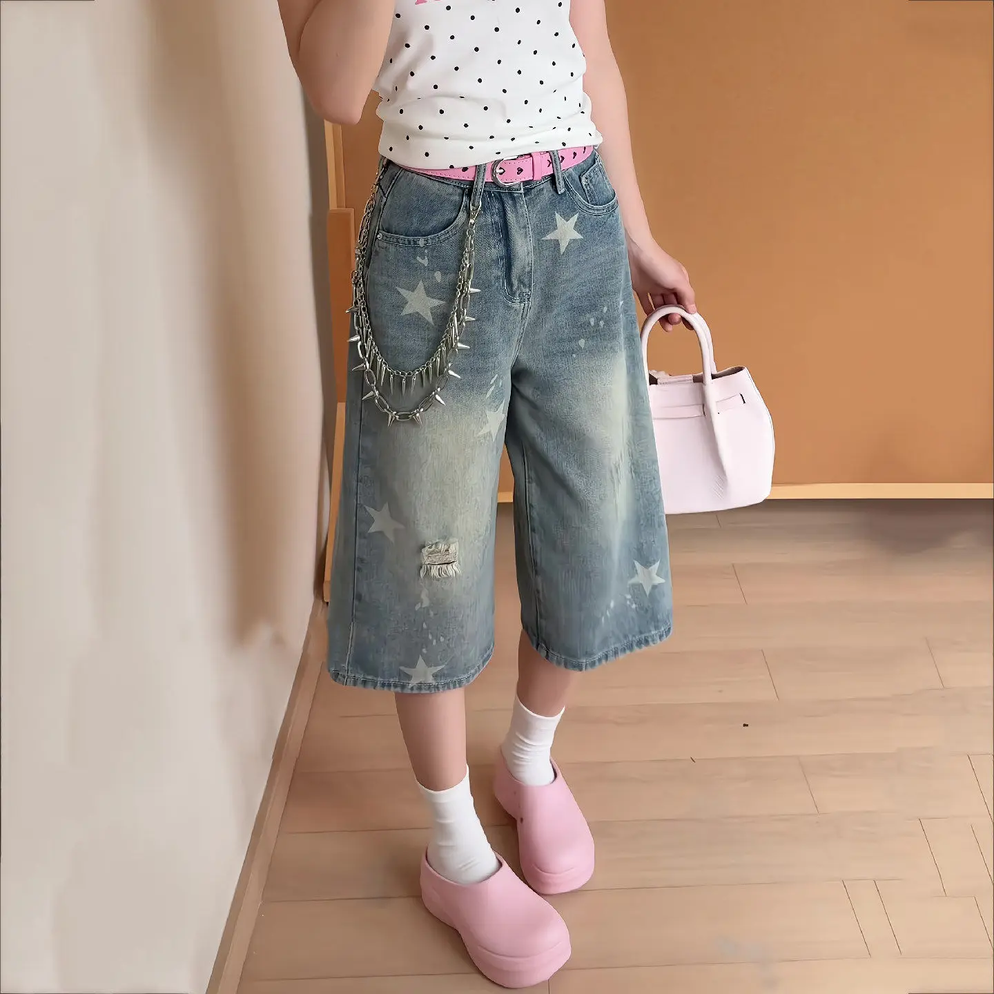 Women's Straight Leg Jeans High Waist Zipper Closure Cotton Stretch Denim Mid-Length Summer Wear Comfortable Loose Fit Jeans
Women's Straight Leg Jeans High Waist Zipper Closure Cotton Stretch Denim Mid-Length Summer Wear Comfortable Loose Fit Jeans