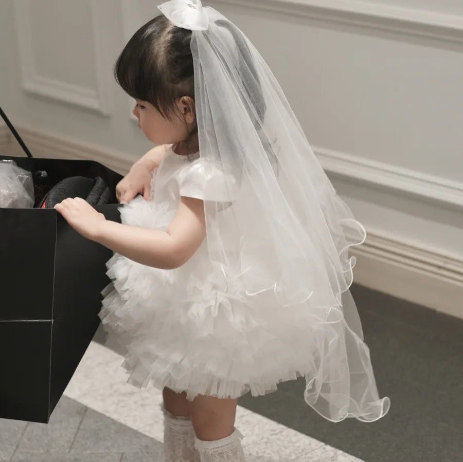 Children's dress skirt Flower girl skirt Girl baby one year old hundred days full moon princess Fluffy Light luxury high-end
Children's dress skirt Flower girl skirt Girl baby one year old hundred days full moon princess Fluffy Light luxury high-end
