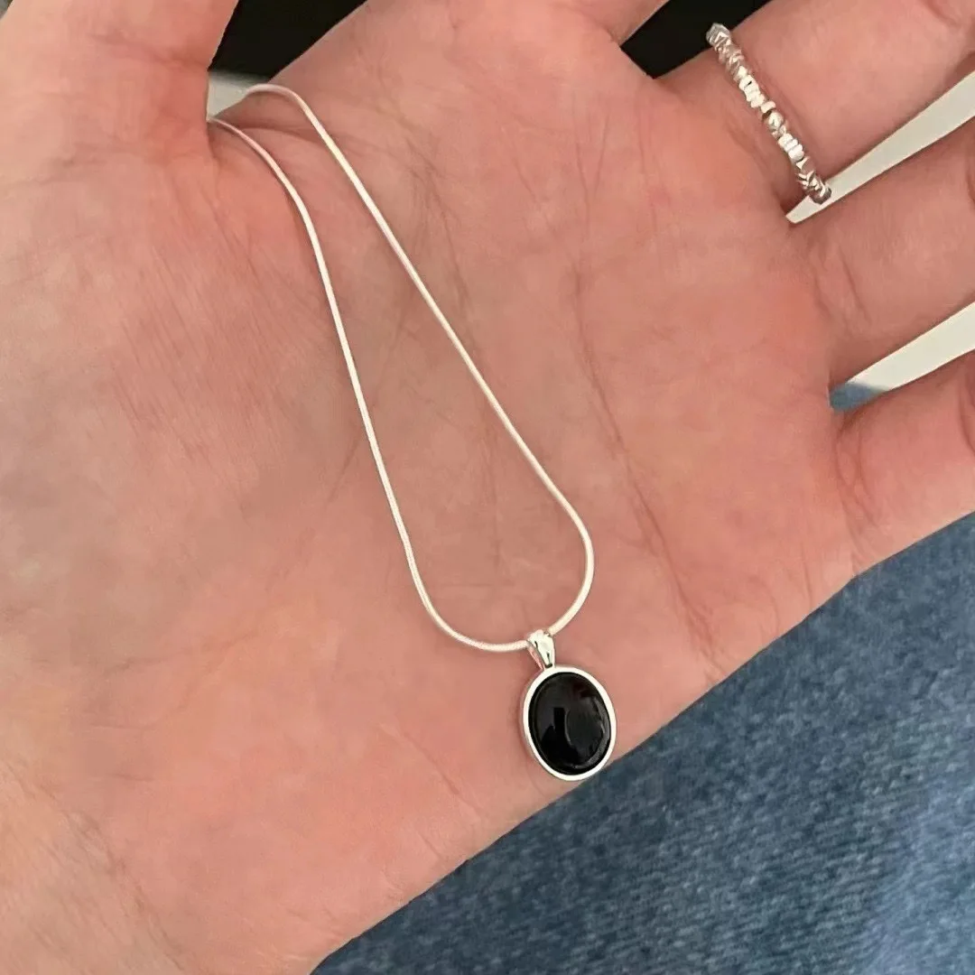 1pcSilver Moonlight Stone Necklace for Women Girl Geometry Minimalism Office Jewelrye Gift Dropshipping
1pcSilver Moonlight Stone Necklace for Women Girl Geometry Minimalism Office Jewelrye Gift Dropshipping