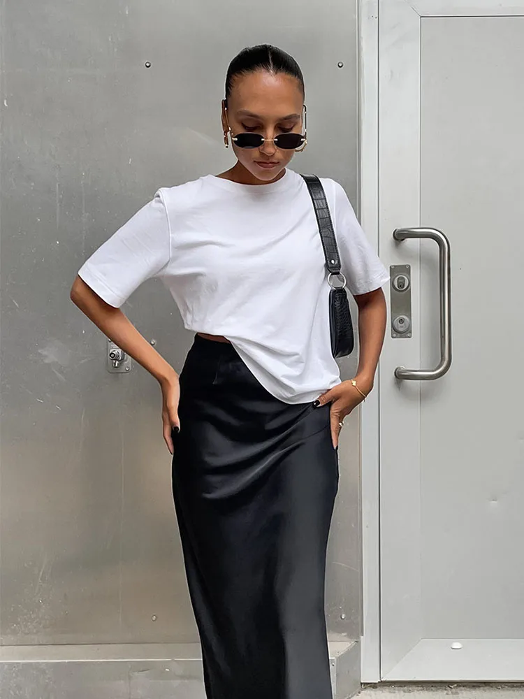 Elegant Satin Black Trumpet Skirts Fashion Slim High Waist Skirts Women Female 2024 Solid Office Long Skirt Spring Summer
Elegant Satin Black Trumpet Skirts Fashion Slim High Waist Skirts Women Female 2024 Solid Office Long Skirt Spring Summer