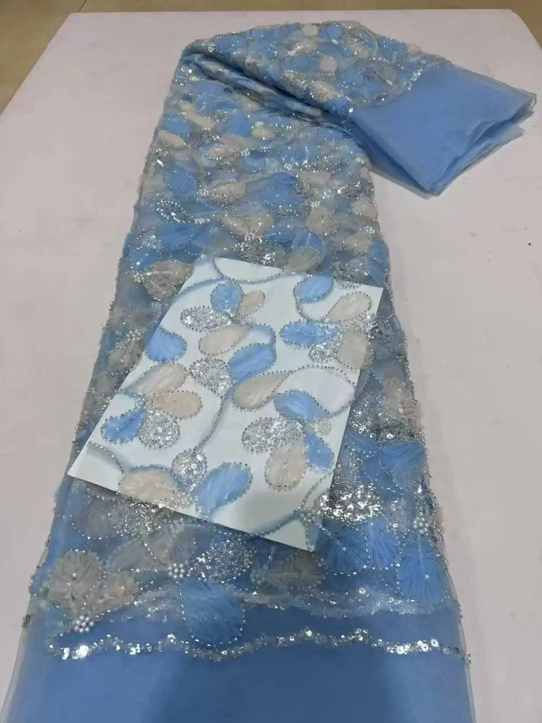 Luxury 3D Nigerian Handmade Beaded Lace Fabric African Tulle Sequins Beaded Embroidery French Mesh For Dress
Luxury 3D Nigerian Handmade Beaded Lace Fabric African Tulle Sequins Beaded Embroidery French Mesh For Dress