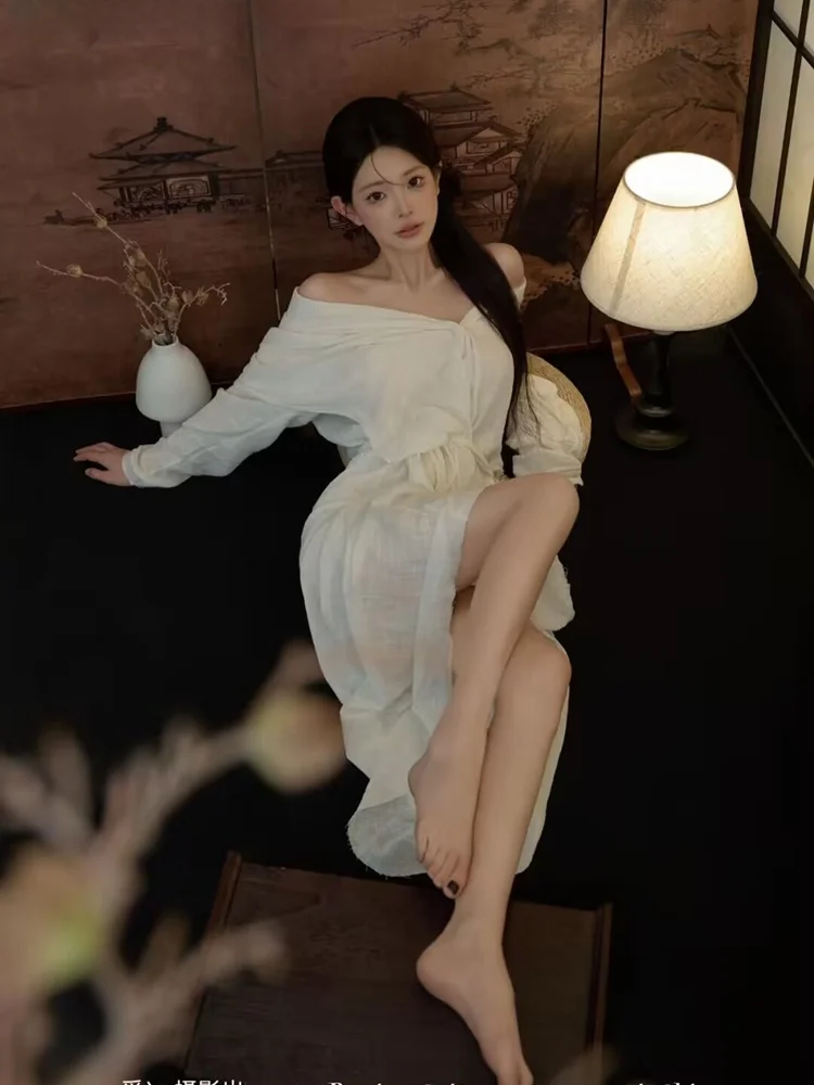New Studio Photography Clothes Zen Chinese Style Theme Cool Atmosphere Personal Art Photography Clothing Fashionable Women's ...
New Studio Photography Clothes Zen Chinese Style Theme Cool Atmosphere Personal Art Photography Clothing Fashionable Women's ...