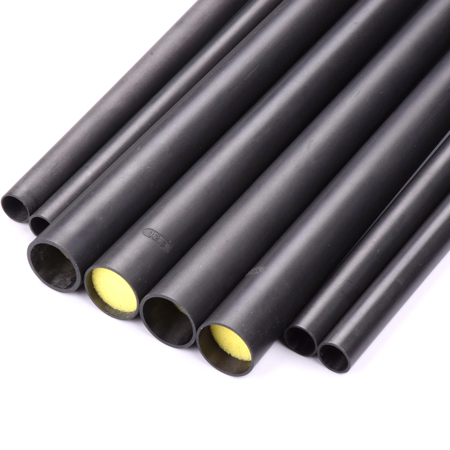 Factory custom carbon fiber cue shaft blank, diameter 11.5mm-12.5mm, lightweight and high rigidity.
Factory custom carbon fiber cue shaft blank, diameter 11.5mm-12.5mm, lightweight and high rigidity.
