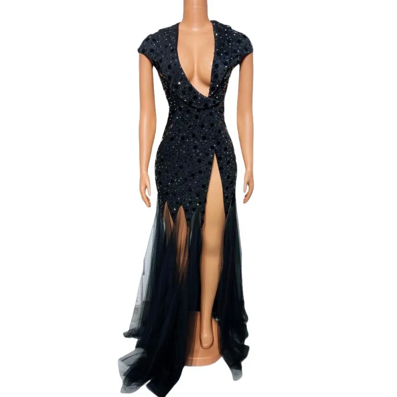 Sexy Fashion Evening Party Birthday Celebrate Gown Black Sequins Crystal Deep V-neck High Split Floor Length Dress Stage Costume
Sexy Fashion Evening Party Birthday Celebrate Gown Black Sequins Crystal Deep V-neck High Split Floor Length Dress Stage Costume