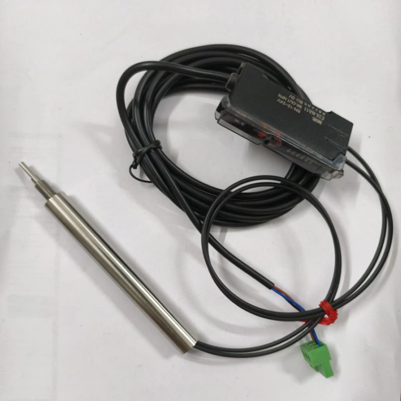 E3X-NA11 optical fiber sensor, cursor positioning sensor for automated equipment, special accessories for conveyors
E3X-NA11 optical fiber sensor, cursor positioning sensor for automated equipment, special accessories for conveyors