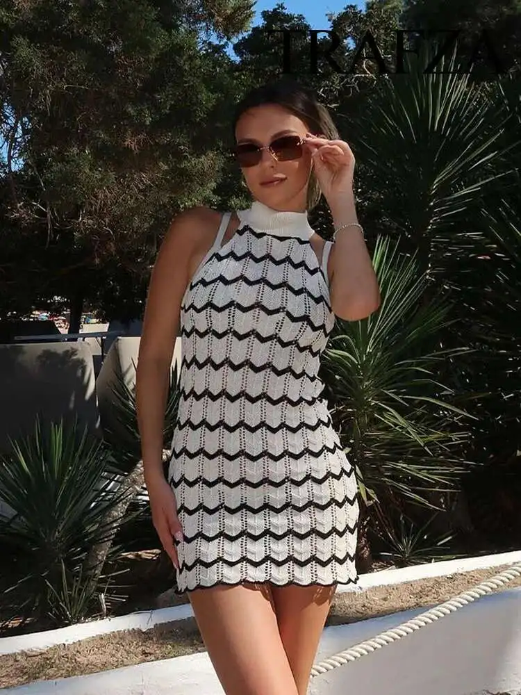 New Summer Retro Striped Knitted Suit For Women Short Sleeves Pullover+High Elastic Waist Shorts+Sleeveless Mini Dress
New Summer Retro Striped Knitted Suit For Women Short Sleeves Pullover+High Elastic Waist Shorts+Sleeveless Mini Dress