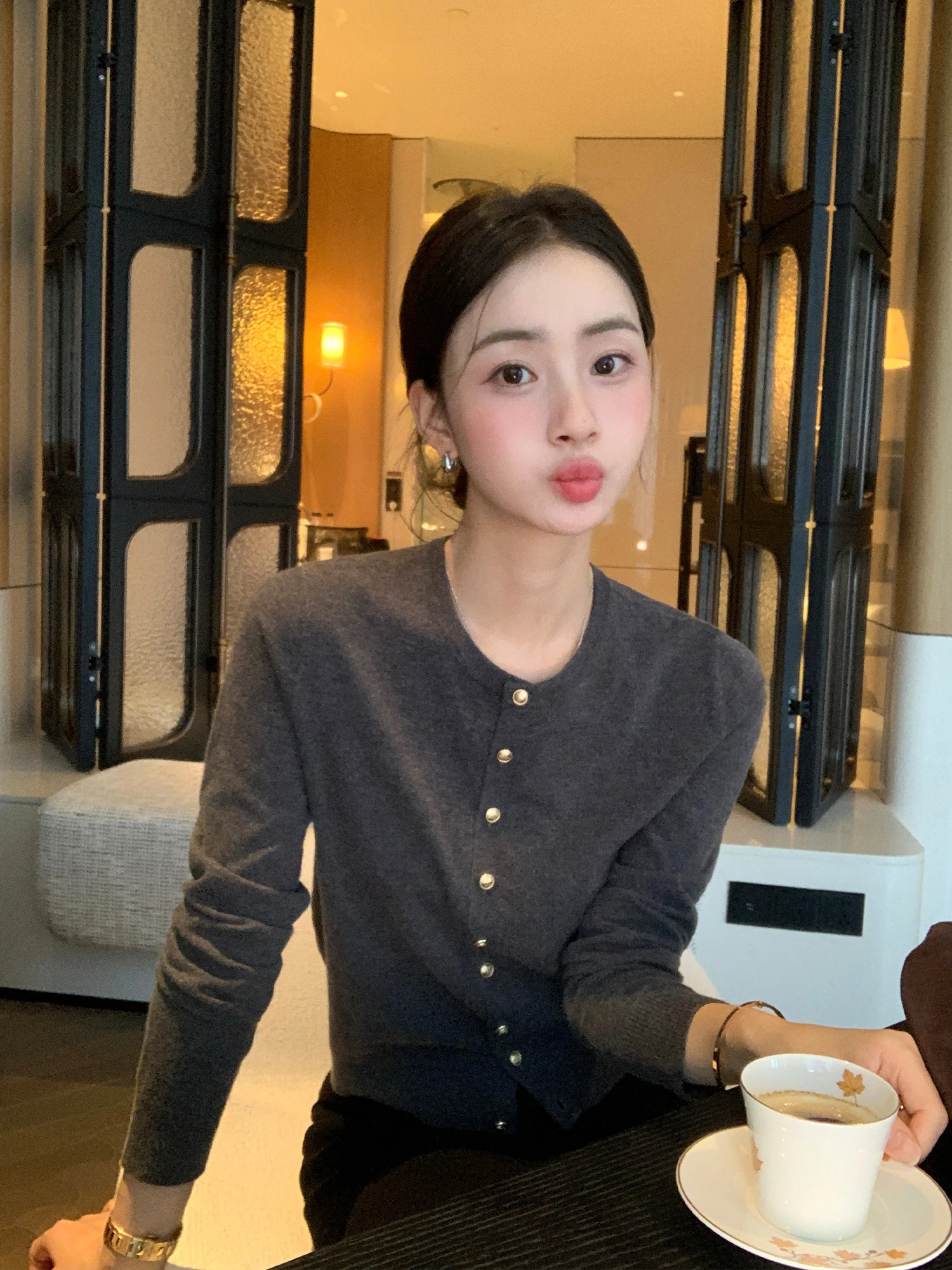 Pusumede Lazy Long Sve round Ne Open Cardigan Women's Loose Knitted Top Comfortable Winter Outerwear Soft Fiber Blend
Pusumede Lazy Long Sve round Ne Open Cardigan Women's Loose Knitted Top Comfortable Winter Outerwear Soft Fiber Blend