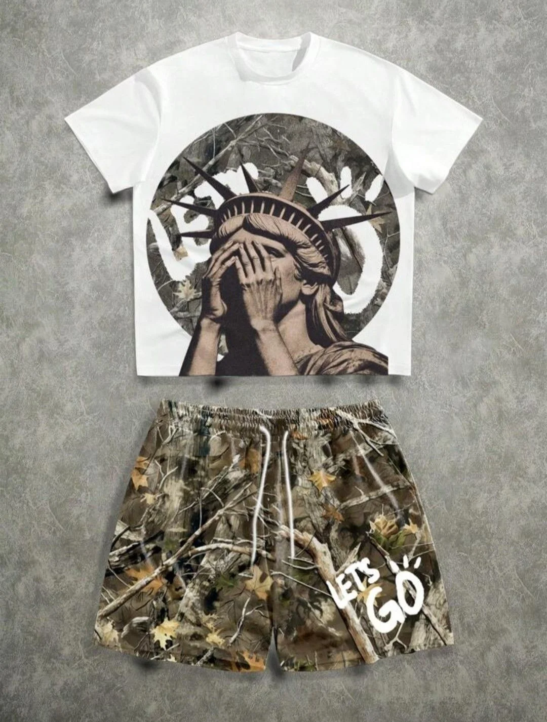 2026 Adults and Kids 2 Piece Set Streetwear Brand Statue of Liberty Print Camo Short Sleeve T Shirt Shorts Summer Tracksuit
2026 Adults and Kids 2 Piece Set Streetwear Brand Statue of Liberty Print Camo Short Sleeve T Shirt Shorts Summer Tracksuit