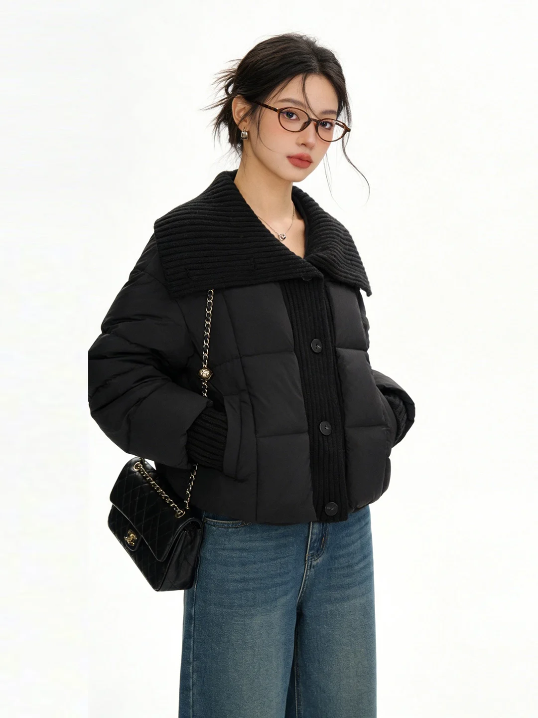 Korean Sle Knitted Spliced ort Puffer Jaet Loose Fit Bread Coat Large Collar Slimming Effect Casual Ladies Outerwear
Korean Sle Knitted Spliced ort Puffer Jaet Loose Fit Bread Coat Large Collar Slimming Effect Casual Ladies Outerwear