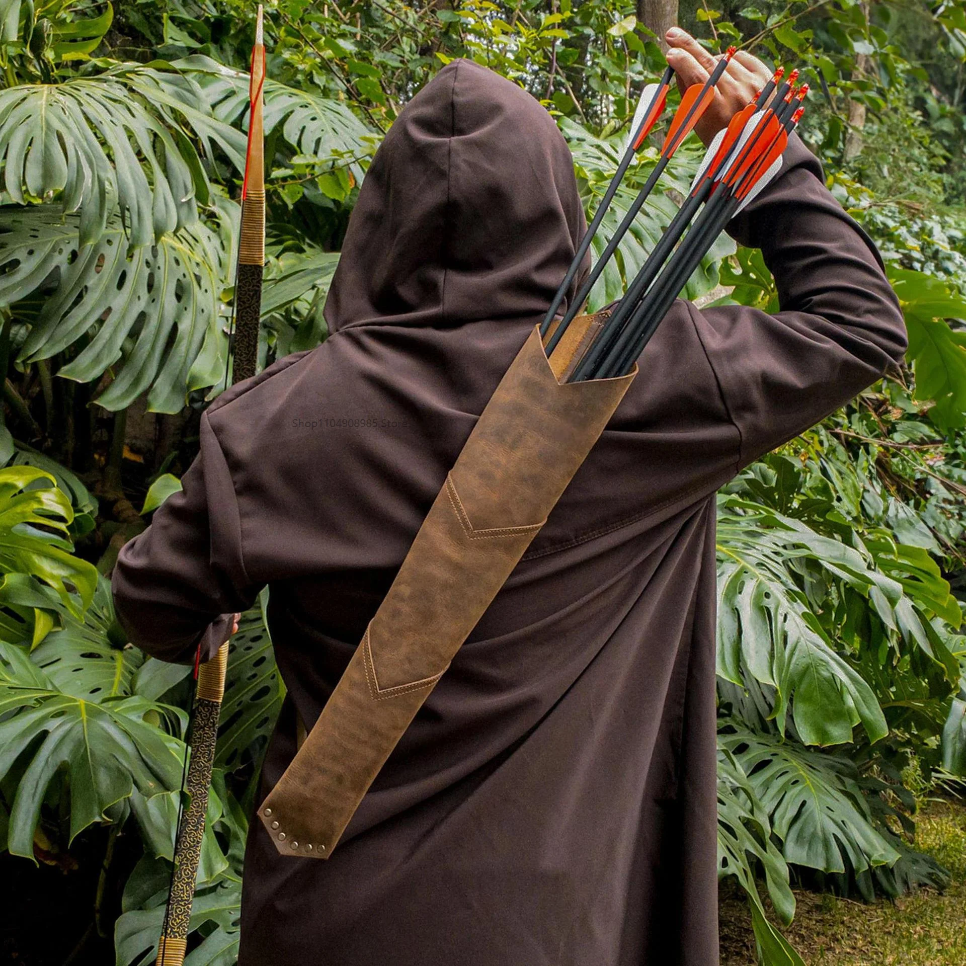 Arrow Bag Arrow Pouch Archery Quiver Traditional Outdoor Hunting Recurve Compound Bow and Arrow Pots Frosted Cowhide Leather Acc
Arrow Bag Arrow Pouch Archery Quiver Traditional Outdoor Hunting Recurve Compound Bow and Arrow Pots Frosted Cowhide Leather Acc