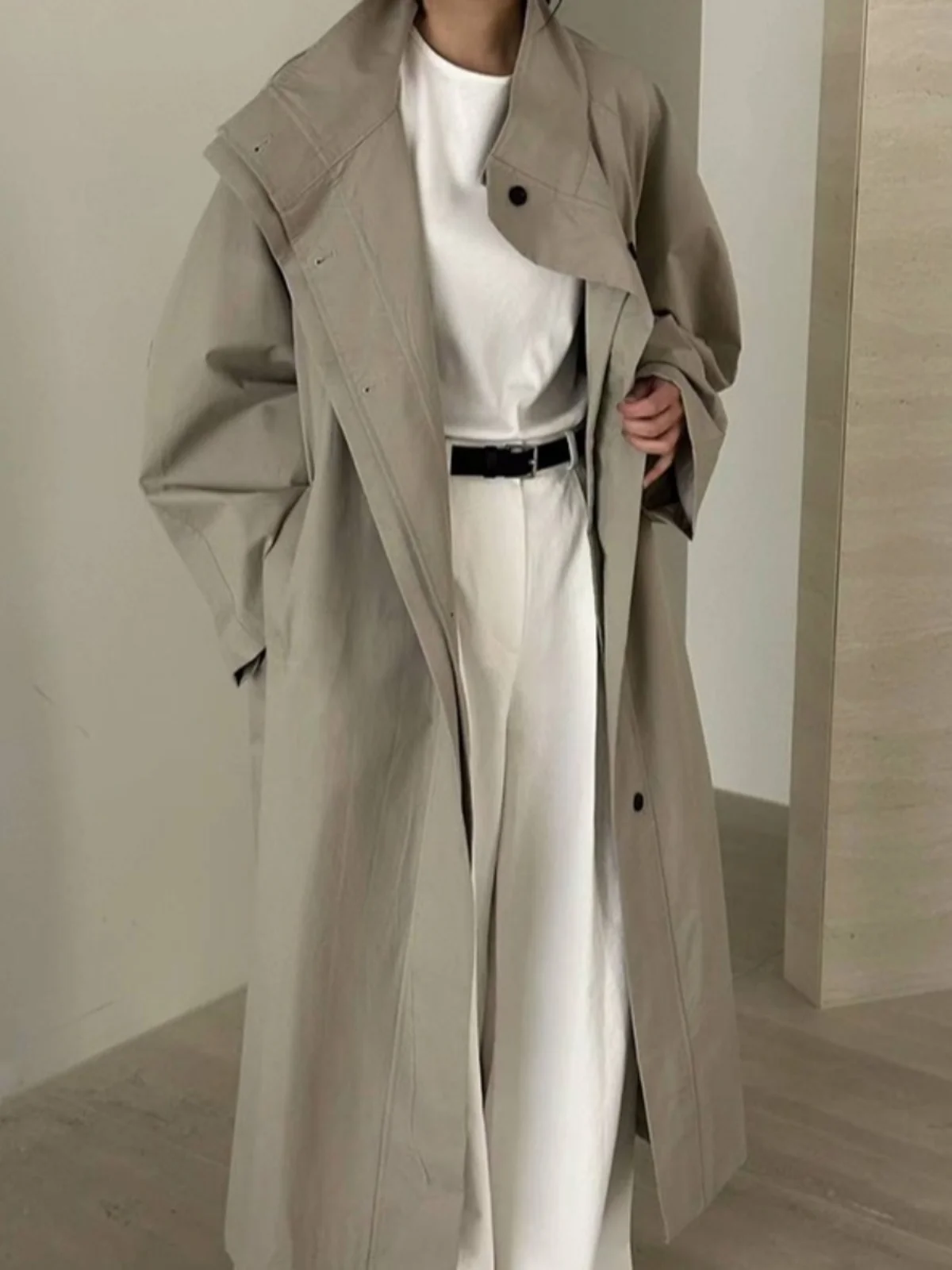Long Coat Jacket Women's Autumn New Fashion Casual Design Collar Stand-Up Belted Coat Korean Style Loose Fit Single Button
Long Coat Jacket Women's Autumn New Fashion Casual Design Collar Stand-Up Belted Coat Korean Style Loose Fit Single Button