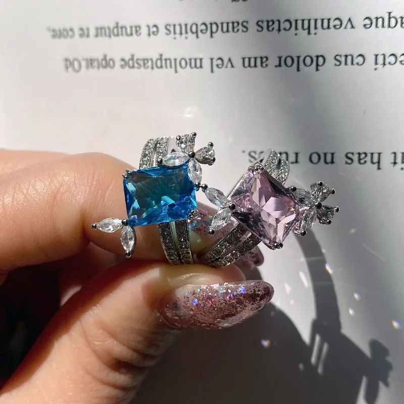 MDL Moissanit1 style Pink Ring 18K Gold Plated Sweet Unique Design Brilliant Full Zirconia Super Fairy Petal Ring
MDL Moissanit1 style Pink Ring 18K Gold Plated Sweet Unique Design Brilliant Full Zirconia Super Fairy Petal Ring