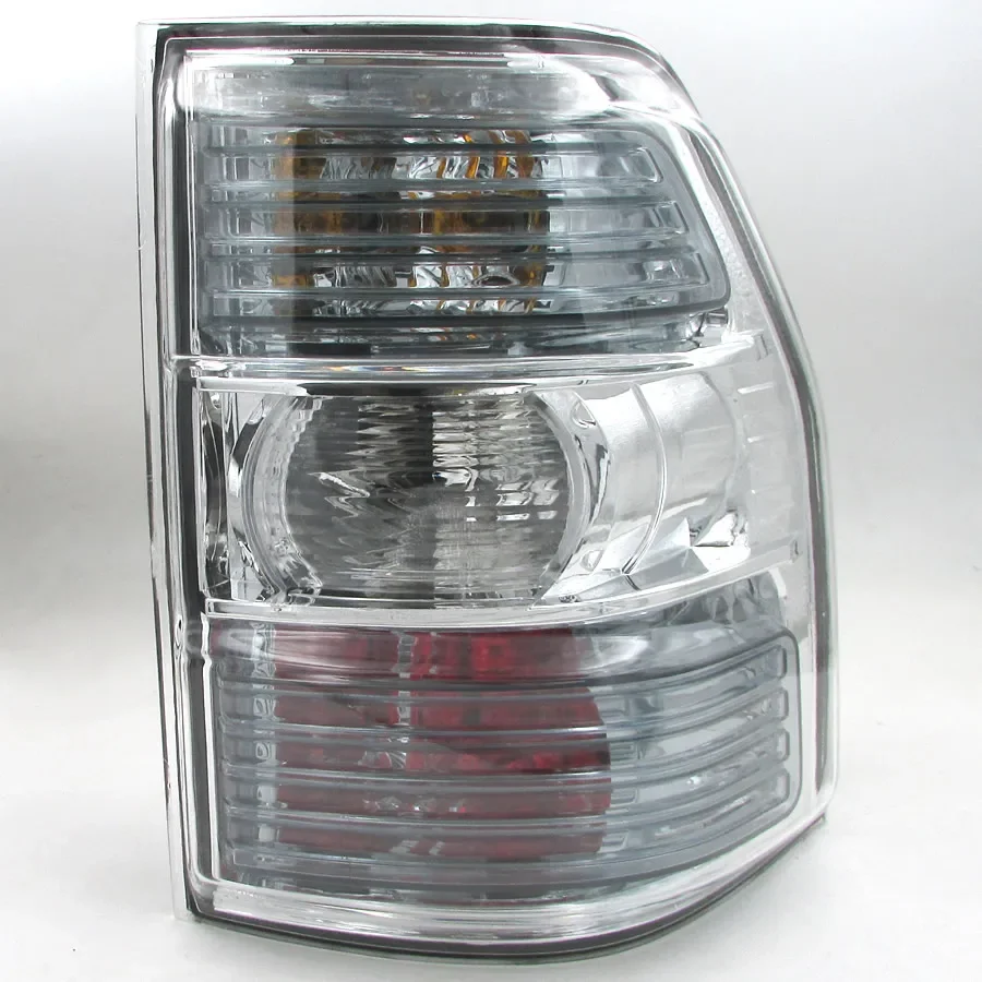 For 2007-2018 Mitsubishi Pajero V87 V93 V97 Car Accessories Rear Taillight Assembly Housing Brake Light Reversing Lamp
For 2007-2018 Mitsubishi Pajero V87 V93 V97 Car Accessories Rear Taillight Assembly Housing Brake Light Reversing Lamp