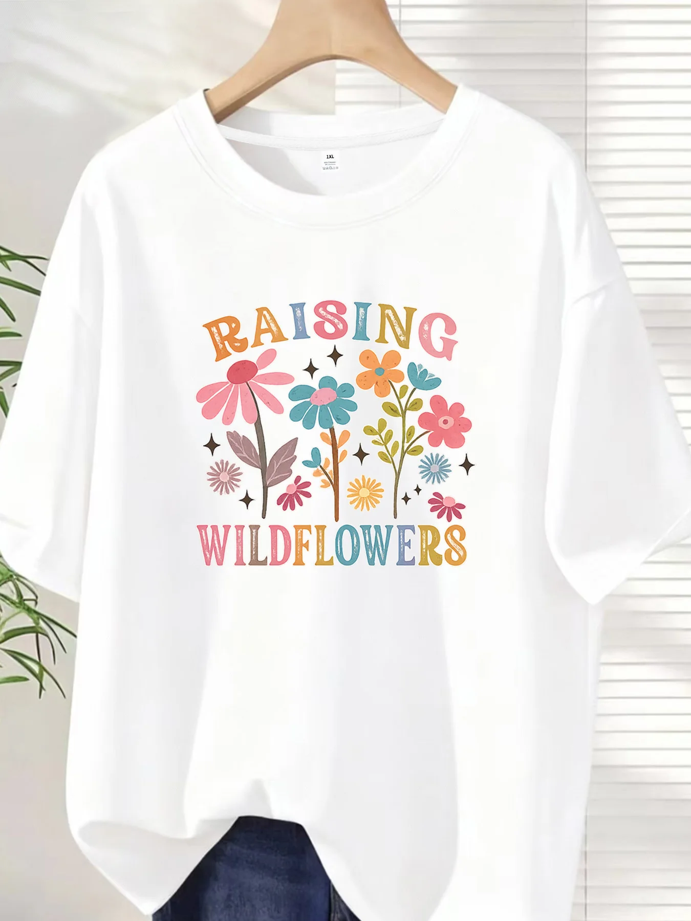 【ZXH10142】Colorful flower letters Plus size women's round neck short sleeve T-shirt with elastic half sleeves and trendy prints
【ZXH10142】Colorful flower letters Plus size women's round neck short sleeve T-shirt with elastic half sleeves and trendy prints