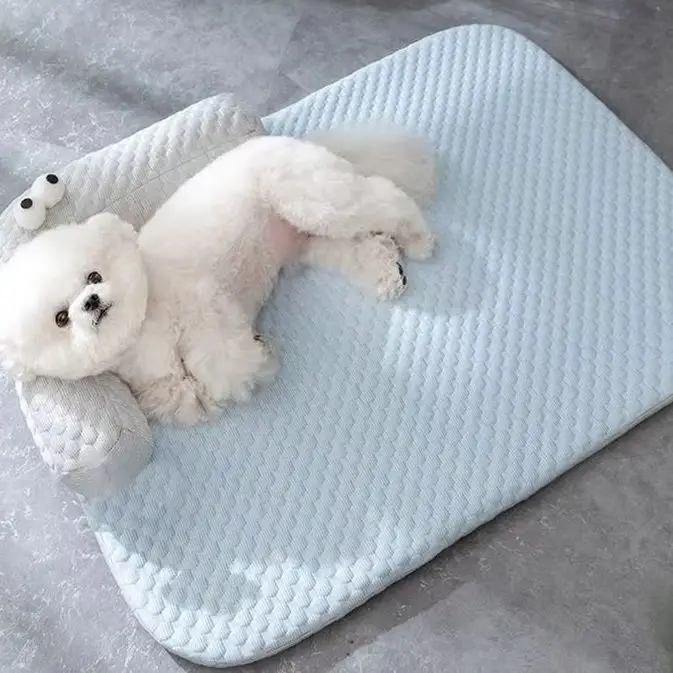 Cooling Dog Mat All Season Universal Removable Washable Breathable Dog Cooling Mat Cushion Pet Furniture Accessories
Cooling Dog Mat All Season Universal Removable Washable Breathable Dog Cooling Mat Cushion Pet Furniture Accessories
