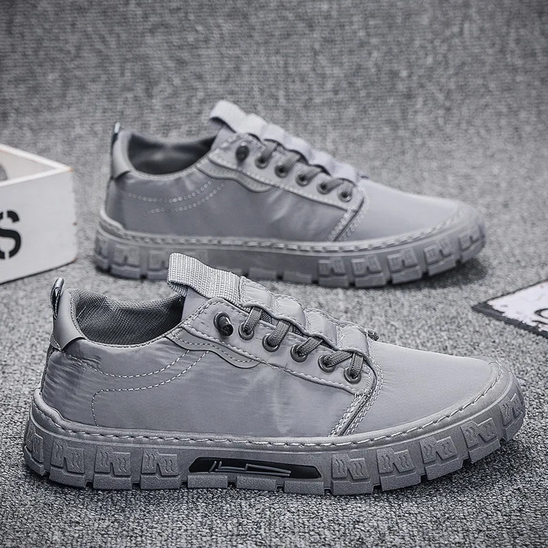 2023 Skateboarding Shoes Men Fashion Trendy Breathable Sports Shoes Man Casual Sneakers Male Vulcanized Shoes Walking
2023 Skateboarding Shoes Men Fashion Trendy Breathable Sports Shoes Man Casual Sneakers Male Vulcanized Shoes Walking