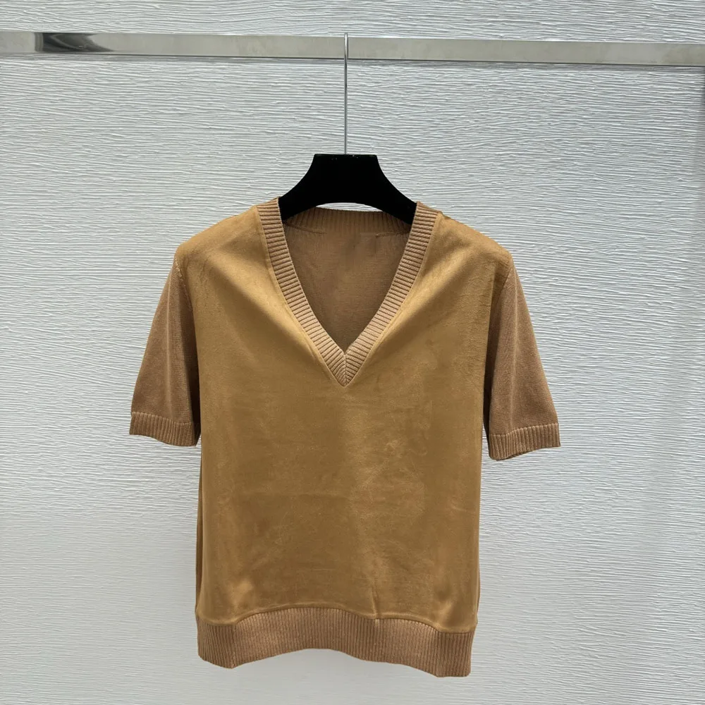High-quality 2026 new women's short-sleeved V-neck T-shirt top a versatile and comfortable T-shirt suitable for women xy26512264
High-quality 2026 new women's short-sleeved V-neck T-shirt top a versatile and comfortable T-shirt suitable for women xy26512264