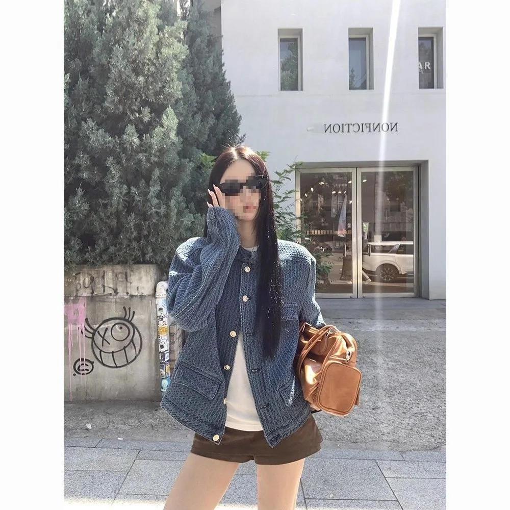 Жакет из твида, состаренный, женский, элегантный, универсальный, минималистичный, с вышивкой, средней длины, укороченный, на пуговицах, для женщин
Жакет из твида, состаренный, женский, элегантный, универсальный, минималистичный, с вышивкой, средней длины, укороченный, на пуговицах, для женщин