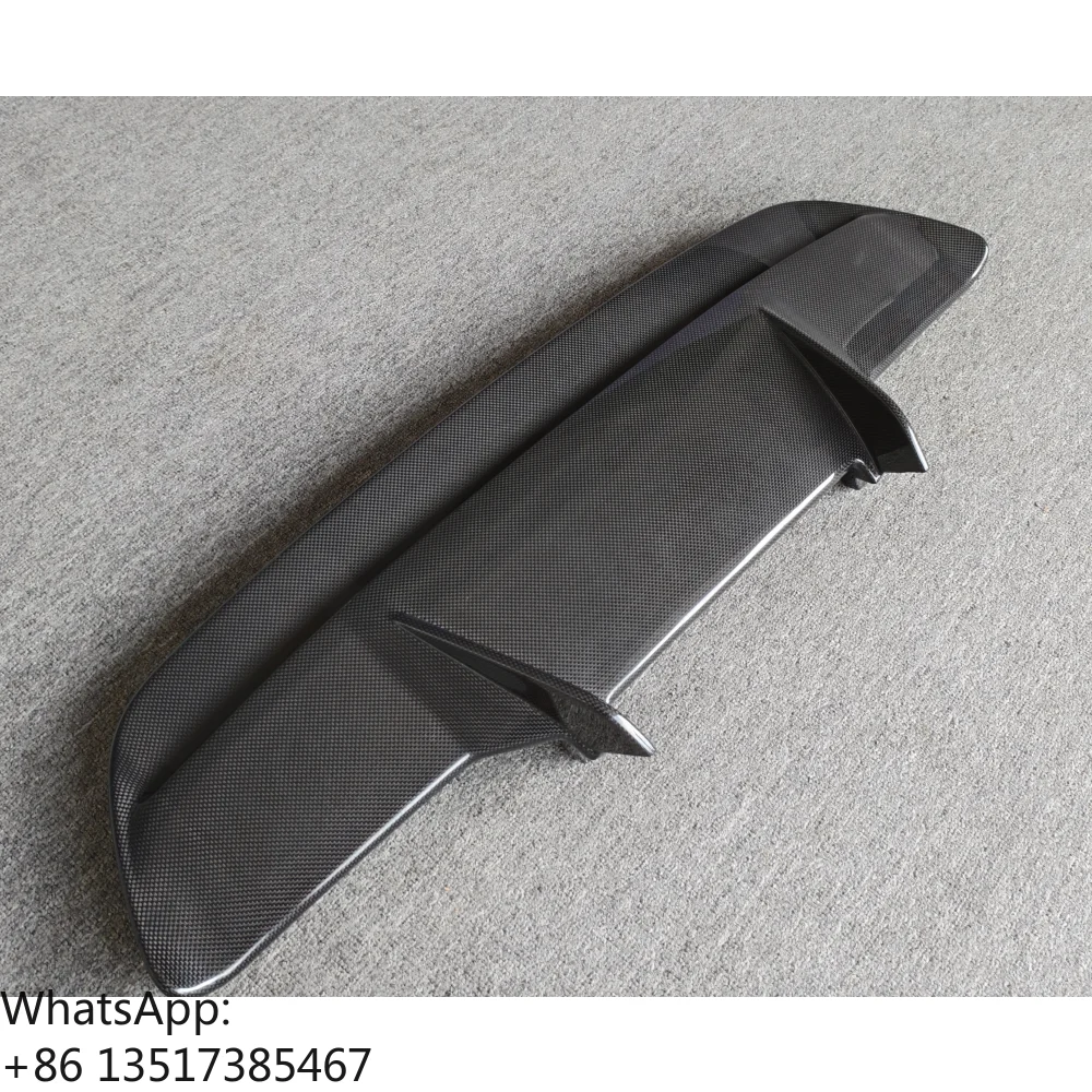 Body Kit Upgrade OEM Style Dry Carbon Fiber Rear Lip Diffuser Suitable for Ferrari 812 GTS Spider Convertible Version
Body Kit Upgrade OEM Style Dry Carbon Fiber Rear Lip Diffuser Suitable for Ferrari 812 GTS Spider Convertible Version