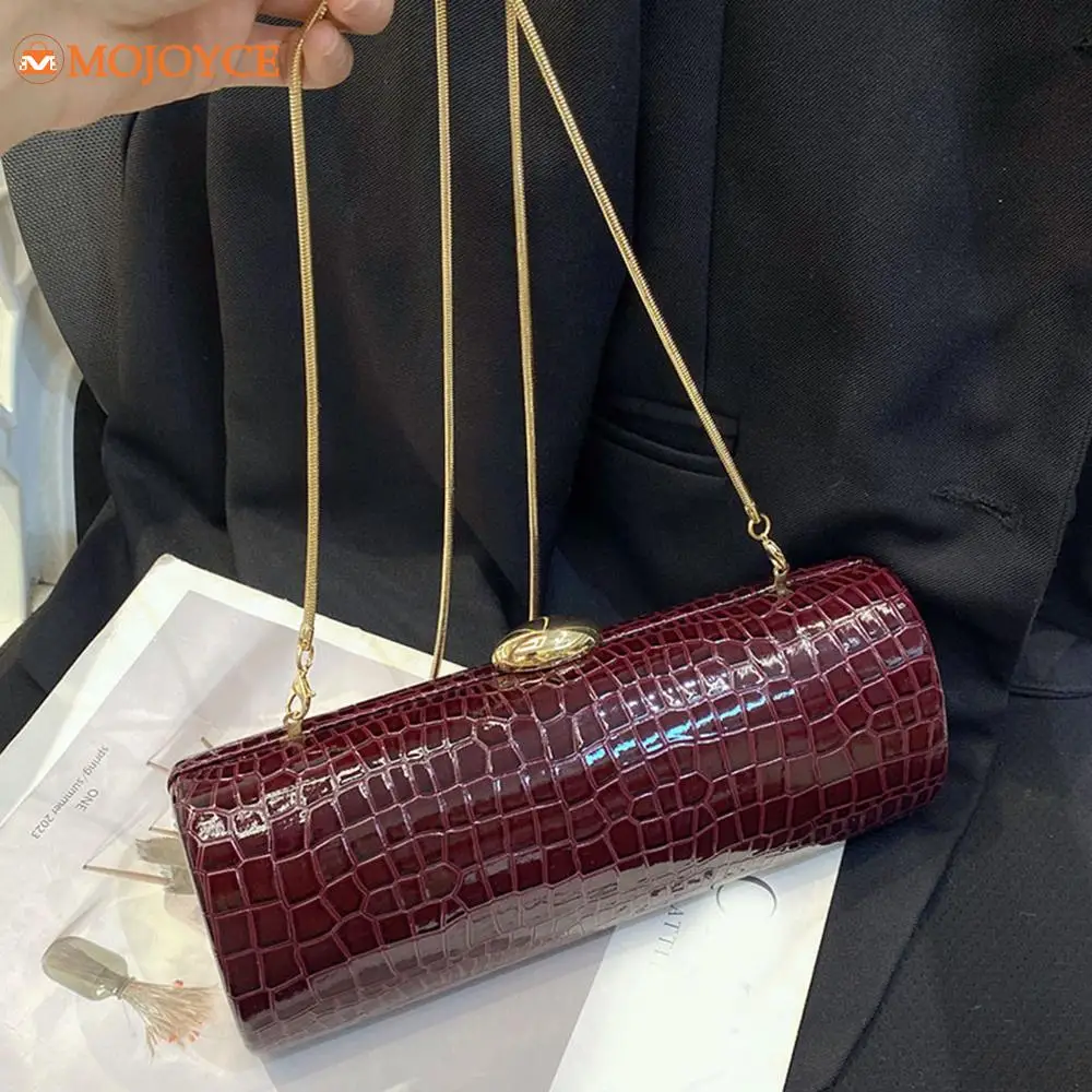 Vintage PU Leather Women Clutch Bag Crocodile Pattern Fashion Shoulder Bags Cool Girl Banquet Bag High-end Ladies Trendy Handbag
Vintage PU Leather Women Clutch Bag Crocodile Pattern Fashion Shoulder Bags Cool Girl Banquet Bag High-end Ladies Trendy Handbag