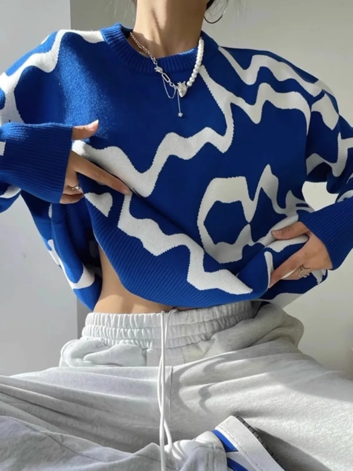 Klein Blue Striped Knitwear Men's Loose Lazy Sle Warmth Autumn Winter New Korean Version Faionable Top Long Sve round ...
Klein Blue Striped Knitwear Men's Loose Lazy Sle Warmth Autumn Winter New Korean Version Faionable Top Long Sve round ...