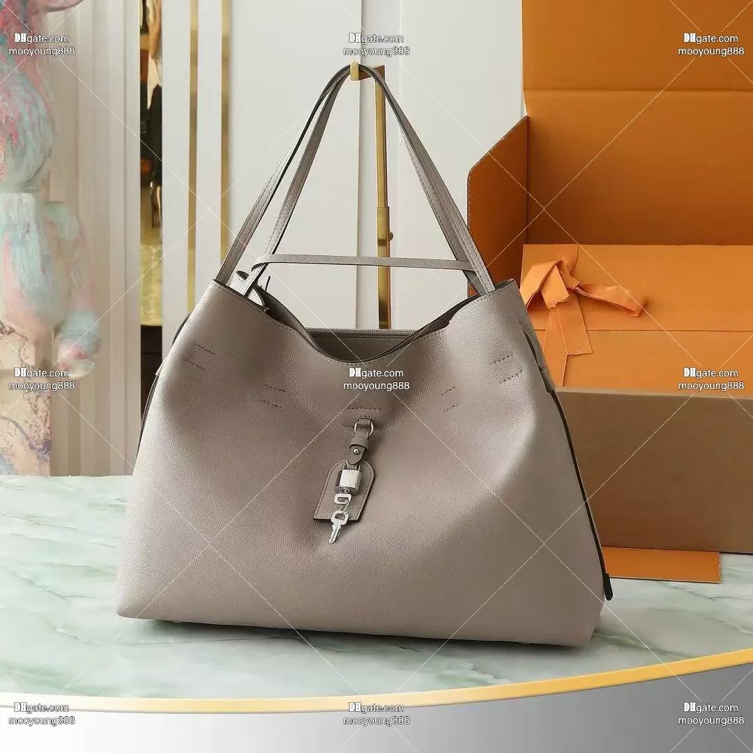 wholesale price 12A upgrade mirror quality genuine leather tote bags for women large capacity shopping handbags with
wholesale price 12A upgrade mirror quality genuine leather tote bags for women large capacity shopping handbags with