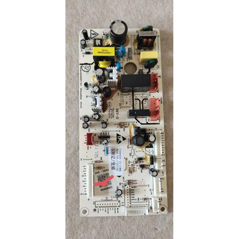 Новая основная плата управления для холодильника Midea BCD-536WKM, номер детали 17131000002001
Новая основная плата управления для холодильника Midea BCD-536WKM, номер детали 17131000002001