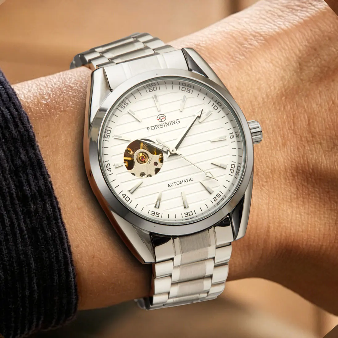 2026 FORSINING Official High End Luxury Male Watches Stainless Steel Skeleton Mechanical Automatic Movement Luminous Waterproof
2026 FORSINING Official High End Luxury Male Watches Stainless Steel Skeleton Mechanical Automatic Movement Luminous Waterproof