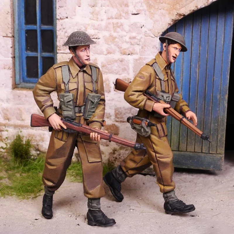 1/35 resin figure unpainted model kit, military theme, WWII British soldier (2 persons), unassembled and unpainted GK
1/35 resin figure unpainted model kit, military theme, WWII British soldier (2 persons), unassembled and unpainted GK